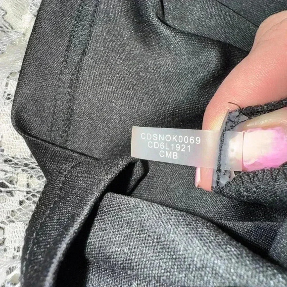 Calvin Klein lace dress with black trim and gold hardware size 2 - Picture 6 of 12